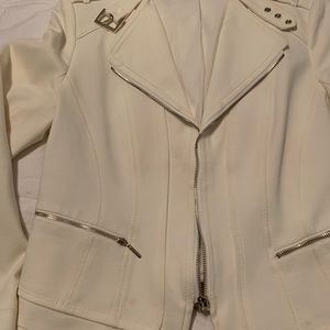 White House Black Market Size 10